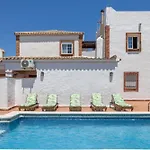 Mayo Con Piscina Privada Landhaus